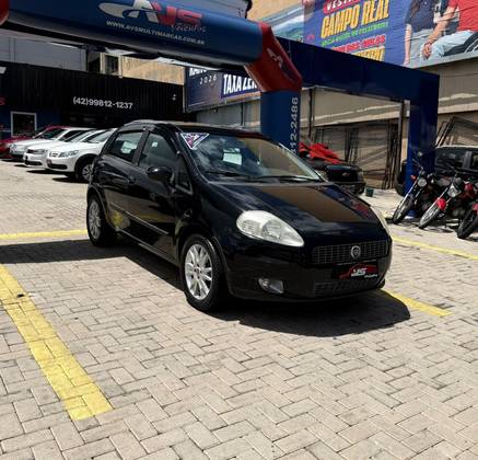 FIAT PUNTO 1.6 ESSENCE 16V FLEX 4P MANUAL FIAT PUNTO 1.6 ESSENCE 16V FLEX 4P MANUAL